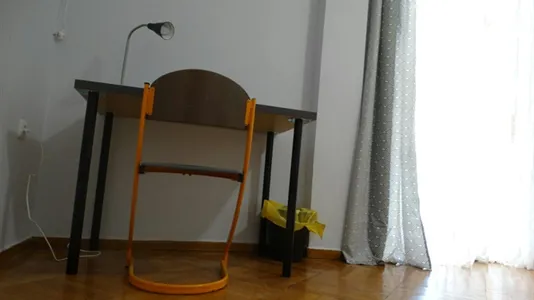 Rooms in Galatsi - photo 5