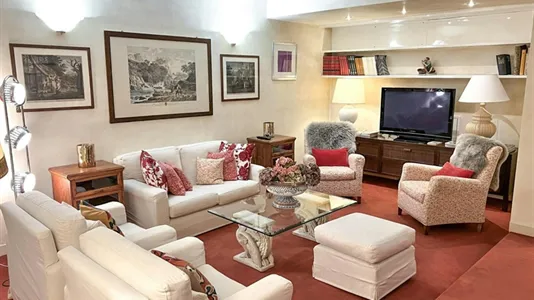 Apartments in Milano Zona 8 - Fiera, Gallaratese, Quarto Oggiaro - photo 2