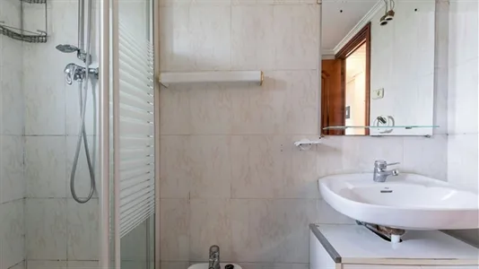 Rooms in Valencia L'Eixample - photo 7