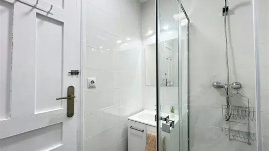 Rooms in Madrid Chamberí - photo 9