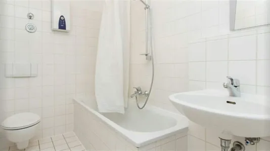 Rooms in Berlin Charlottenburg-Wilmersdorf - photo 8
