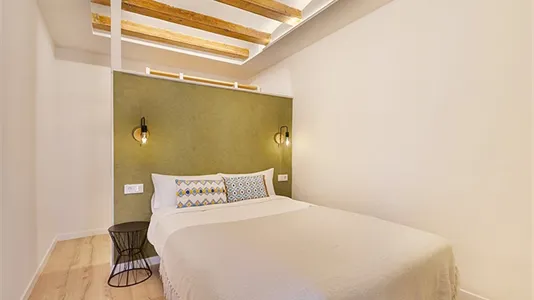 Apartments in Barcelona Sants-Montjuïc - photo 5