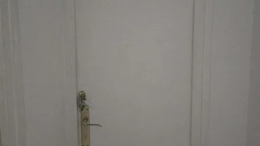 Rooms in Barcelona Ciutat Vella - photo 5