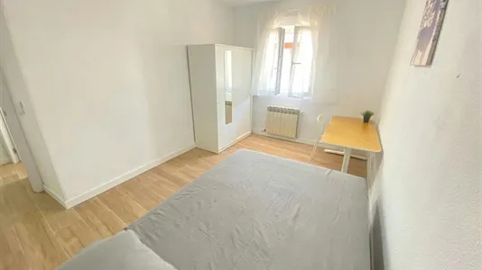 Rooms in Adaro - photo 6