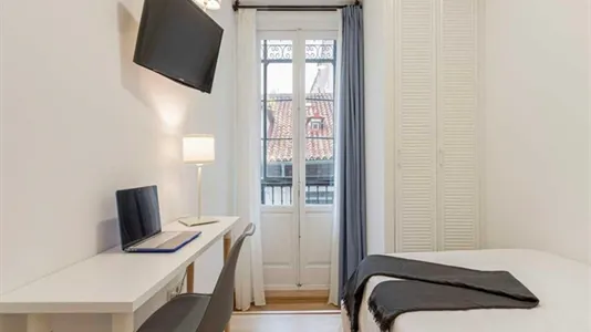 Rooms in Madrid Centro - photo 5