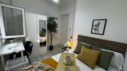Rooms in Getafe - photo 2