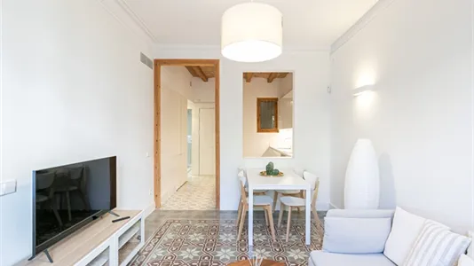 Apartments in Barcelona Eixample - photo 5