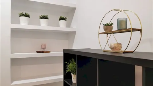 Rooms in Madrid Centro - photo 5