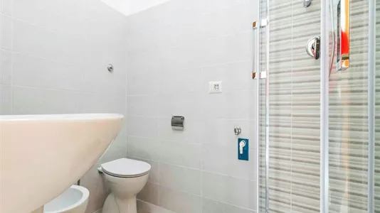 Rooms in Roma Municipio IX – EUR - photo 7