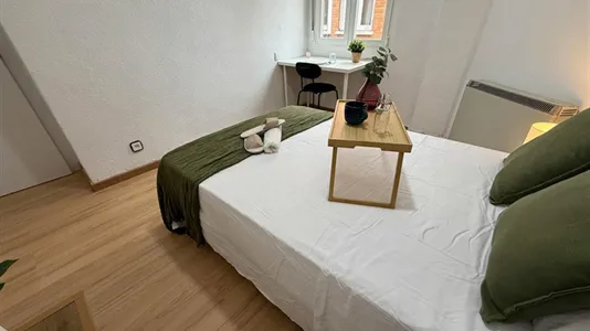Rooms in Alcalá de Henares - photo 3