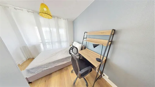 Rooms in Bordeaux - photo 2
