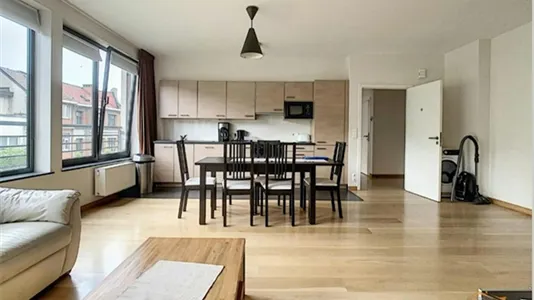 Apartments in Brussels Schaarbeek - photo 5
