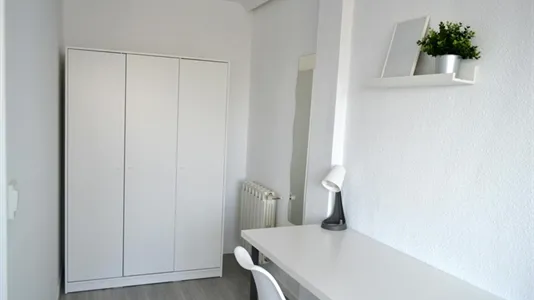 Rooms in Getafe - photo 4