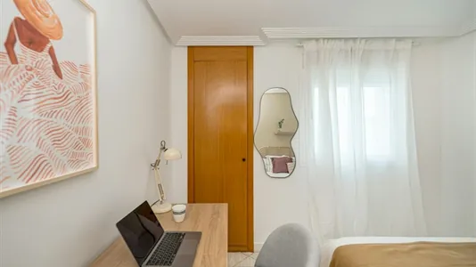 Rooms in Madrid Chamartín - photo 4