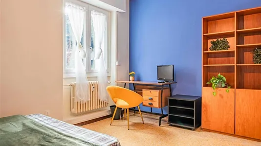 Rooms in Milano Zona 8 - Fiera, Gallaratese, Quarto Oggiaro - photo 4