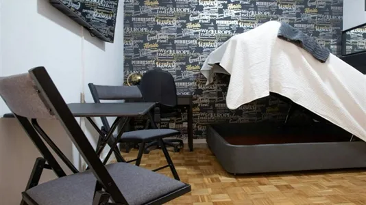 Rooms in Madrid Centro - photo 3