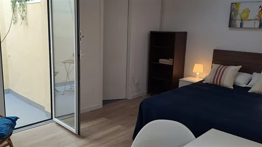 Rooms in Barcelona Gràcia - photo 2