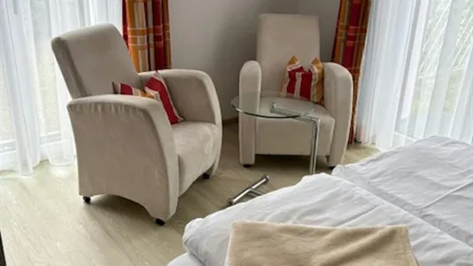 Houses in Munich Bogenhausen - photo 2