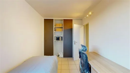 Rooms in Angoulême - photo 4