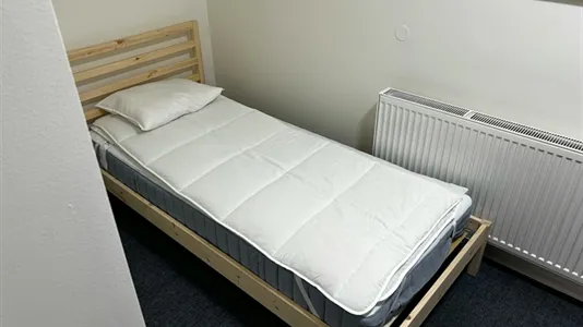 Rooms in Besnica - photo 7