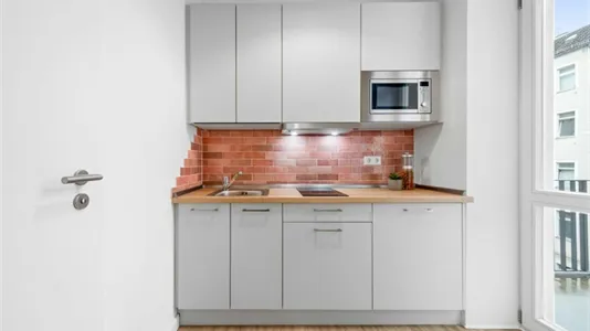 Apartments in Location is not specified - photo 9