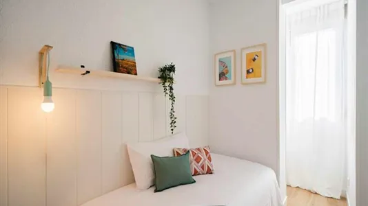 Rooms in Madrid Tetuán - photo 9