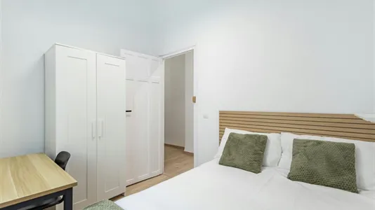 Rooms in Granada - photo 6