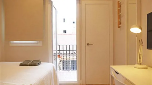 Rooms in Barcelona Sant Martí - photo 3
