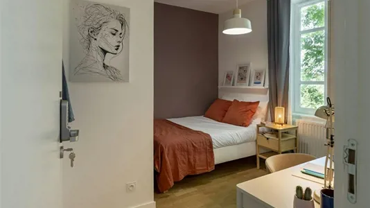 Rooms in Lyon - photo 2