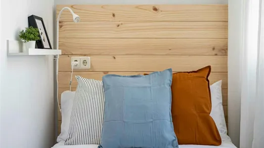 Rooms in Madrid Centro - photo 1