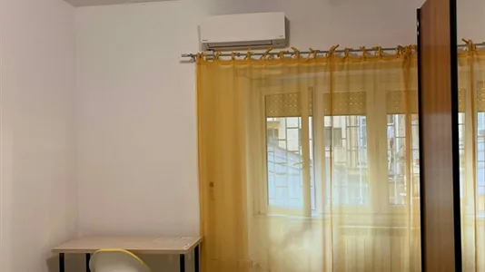 Rooms in Roma Municipio VII – Appio-Latino/Tuscolano/Cinecittà - photo 2