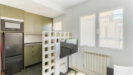 Apartments in Madrid Ciudad Lineal - photo 7