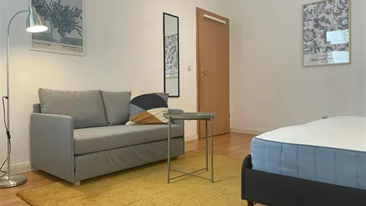 Apartments in Berlin Mitte - photo 2