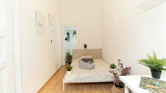 Rooms in Budapest Terézváros - photo 10