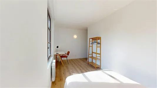 Rooms in Lyon - photo 3