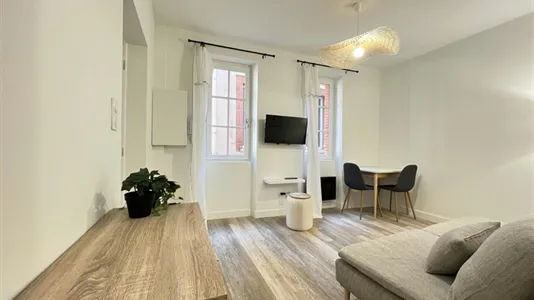 Apartments in Toulouse - photo 9