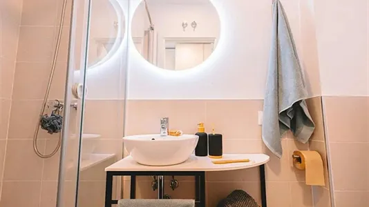 Rooms in Armilla - photo 9