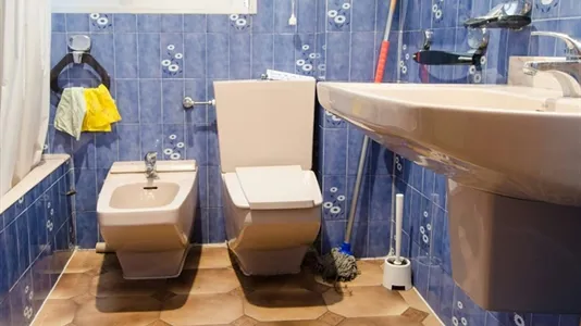 Rooms in Valencia Extramurs - photo 7