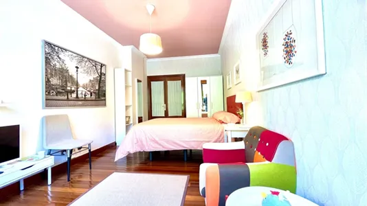 Rooms in Bilbao - photo 9