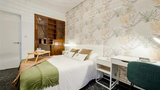 Rooms in Madrid Chamberí - photo 3