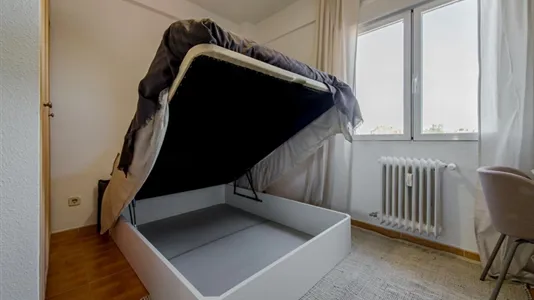 Rooms in Madrid Moncloa-Aravaca - photo 5