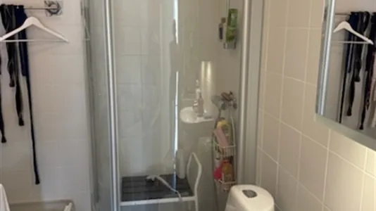 Rooms in Upplands Väsby - photo 8