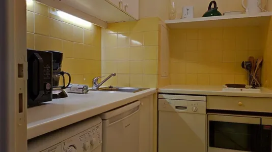 Apartments in Paris 7ème arrondissement - photo 9