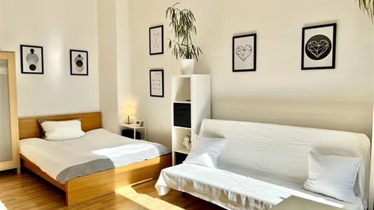 Apartments in Berlin Mitte - photo 4