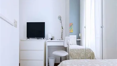 Room for rent in Milano Zona 1 - Centro storico, Milan