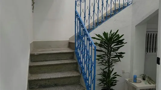 Rooms in Almería - photo 6