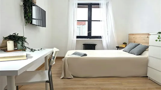 Rooms in Madrid Salamanca - photo 1