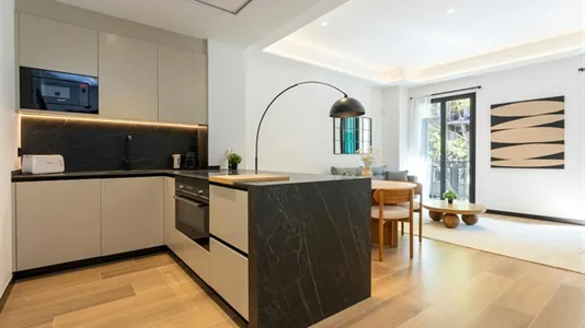 Apartments in Barcelona Eixample - photo 9