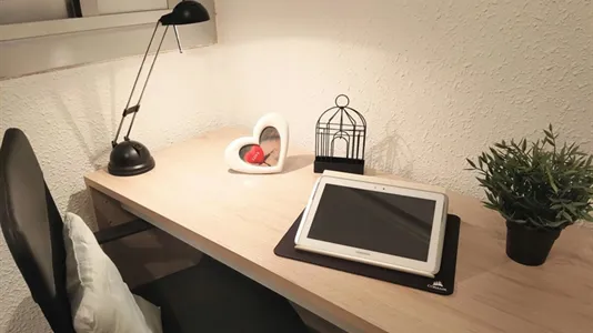 Rooms in Burjassot - photo 4