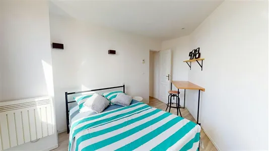 Rooms in Toulon - photo 2